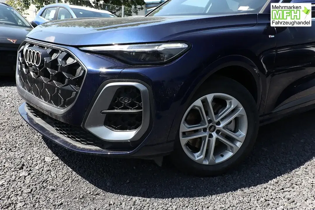 Audi Q5 - Thumbnail 4