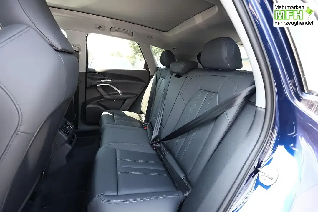 Audi Q5 - Thumbnail 9