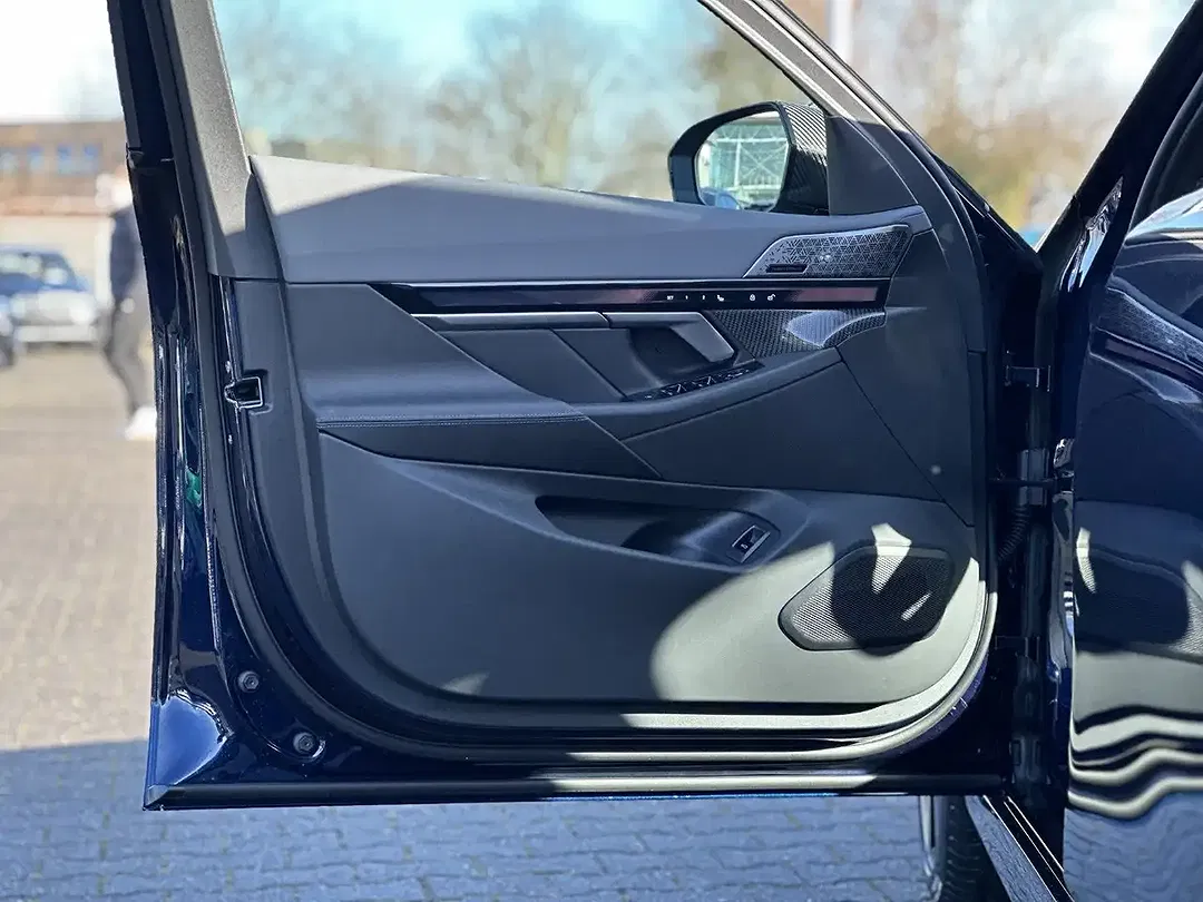 BMW 540 - Thumbnail 7