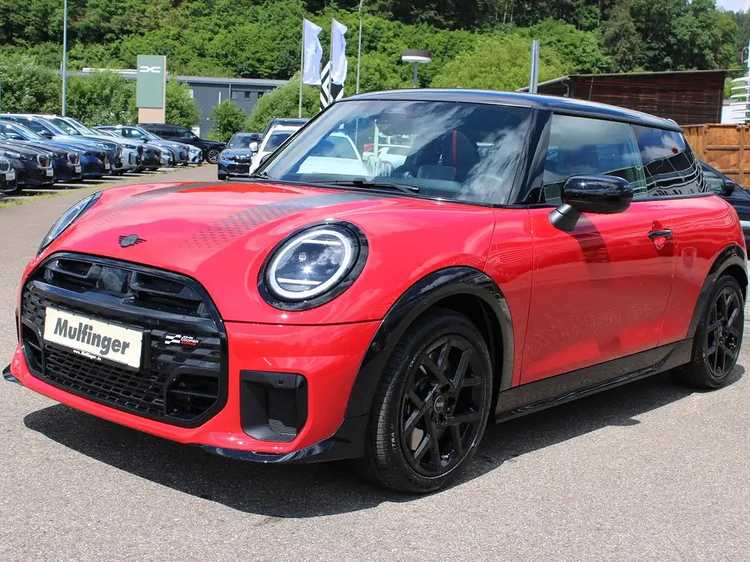 MINI Cooper S - Thumbnail 2