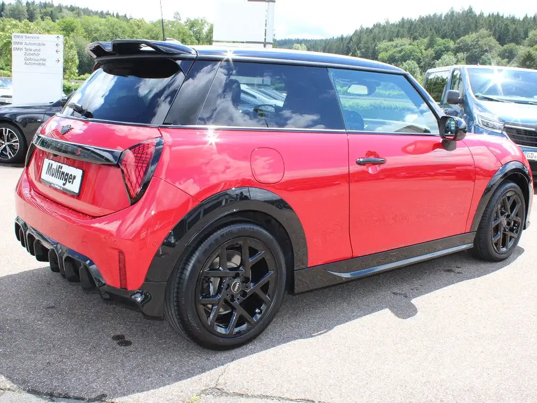MINI Cooper S - Thumbnail 4