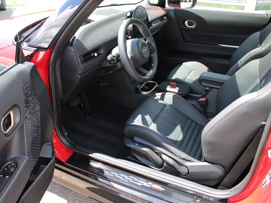 MINI Cooper S - Thumbnail 8