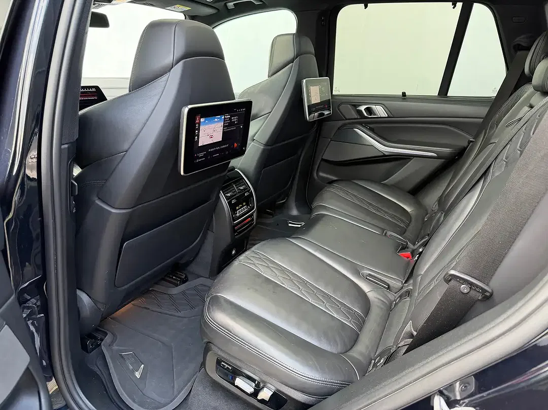BMW X5 - Thumbnail 11