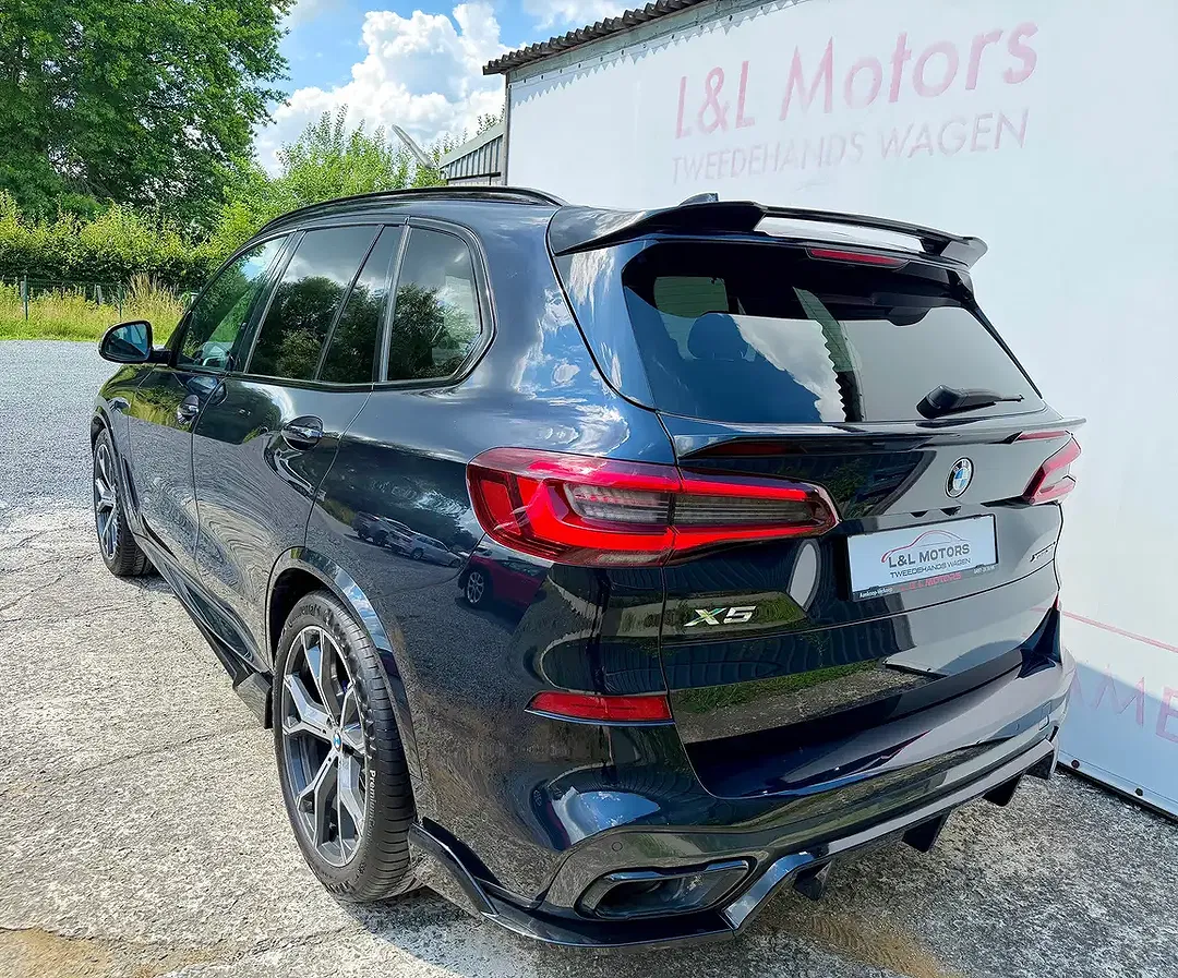 BMW X5 - Thumbnail 3