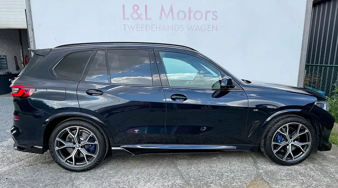 BMW X5 - Thumbnail 5