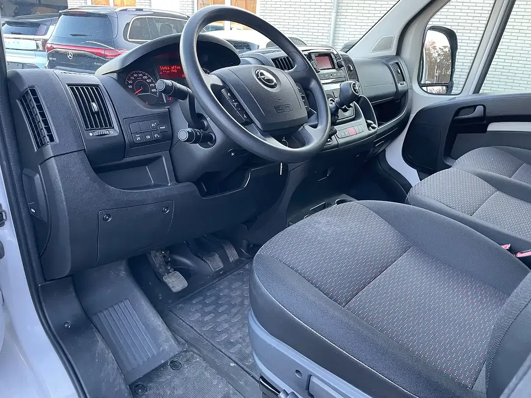 Opel Movano - Thumbnail 8