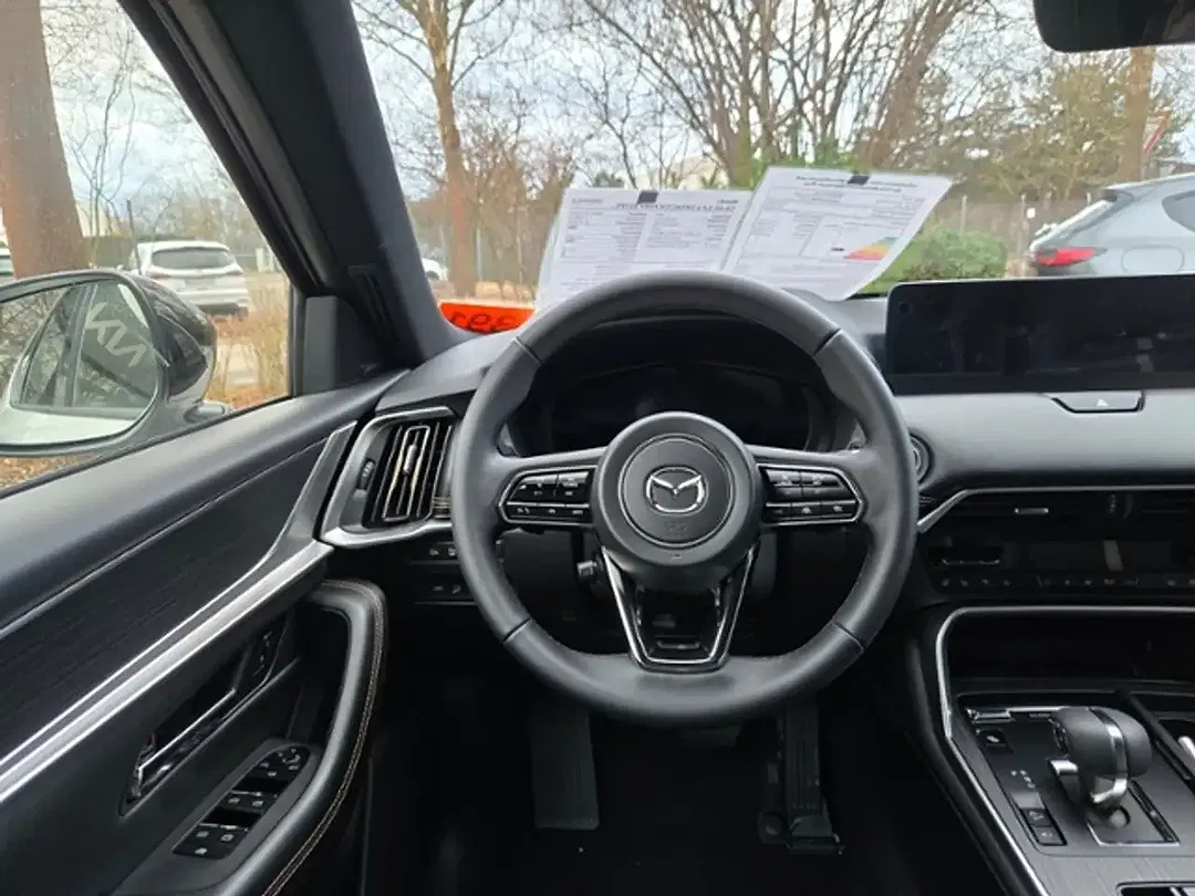 Mazda CX-60 - Thumbnail 3
