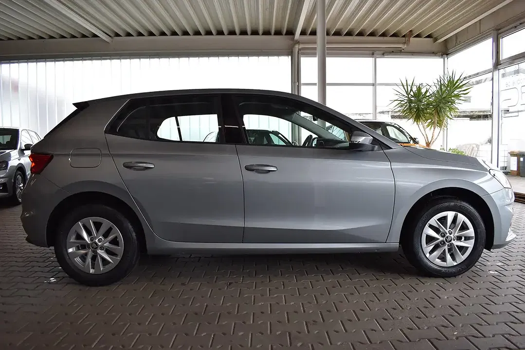 Skoda Fabia - Thumbnail 7