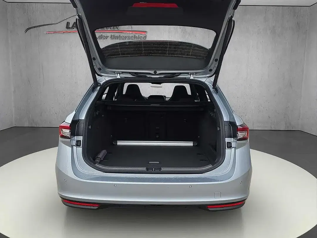 Skoda Superb - Thumbnail 14