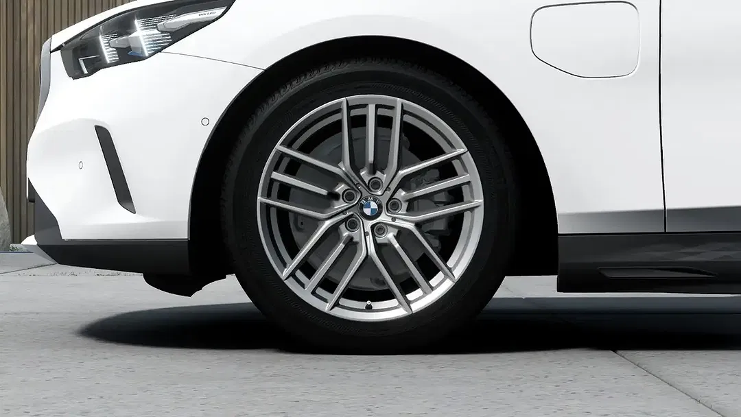 BMW 530 - Thumbnail 7