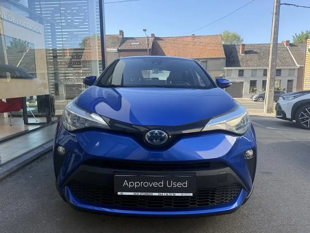 Toyota C-HR - Thumbnail 2