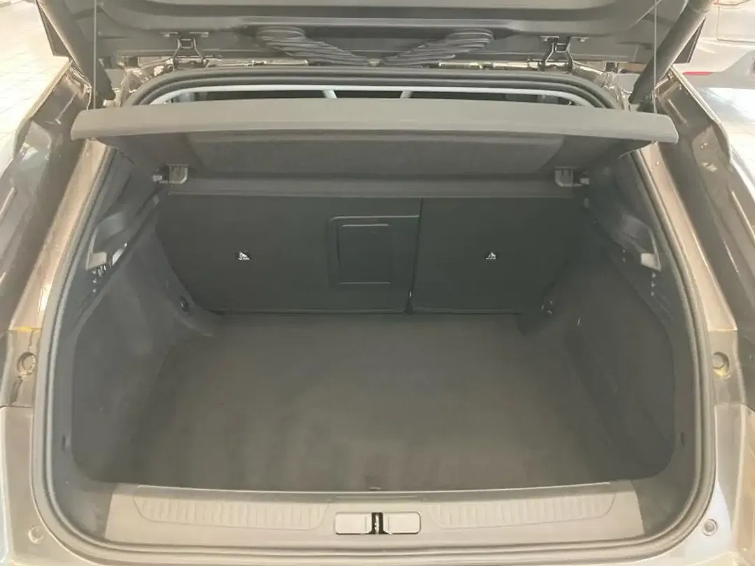 DS Automobiles DS 4 - Thumbnail 10