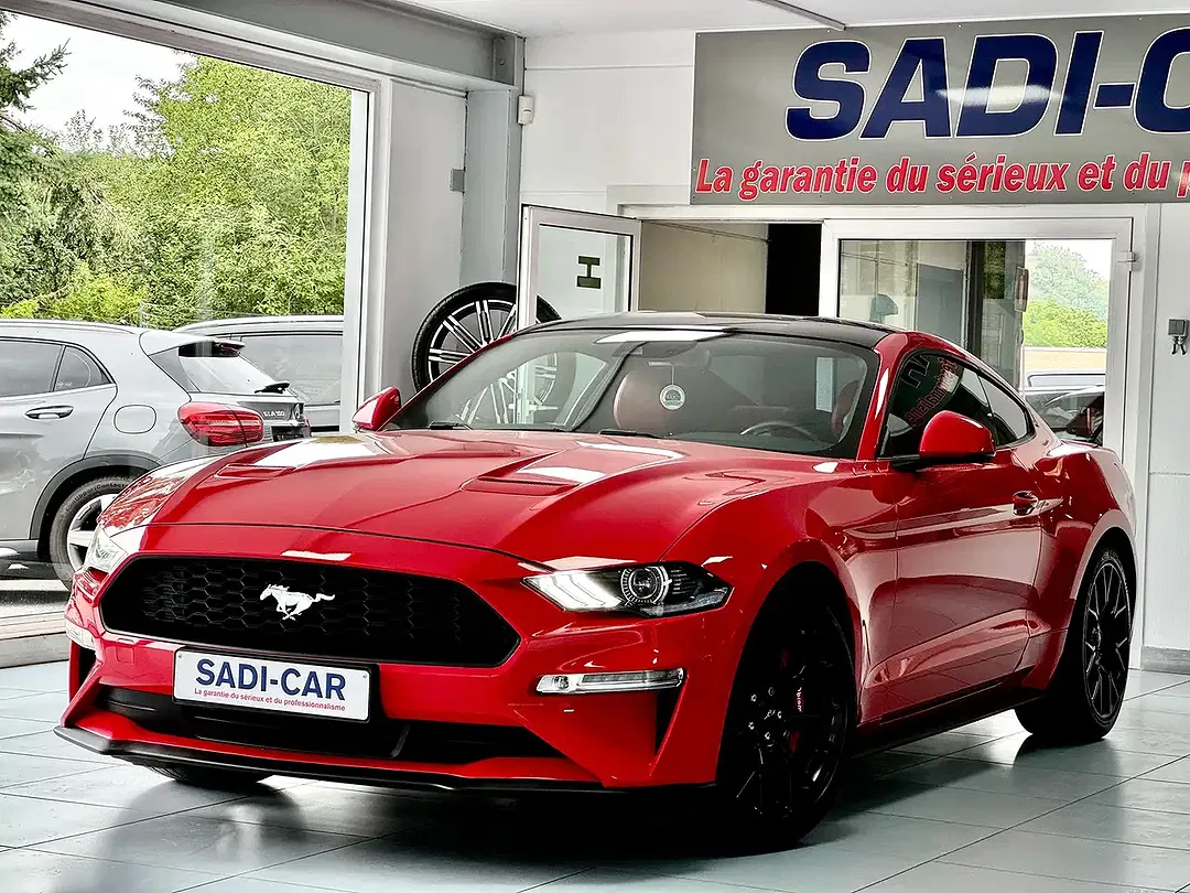 Ford Mustang - Thumbnail 3