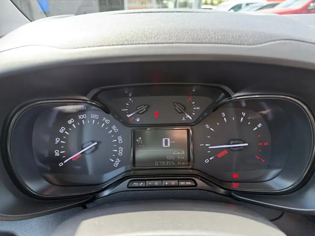 Toyota Proace City - Thumbnail 13