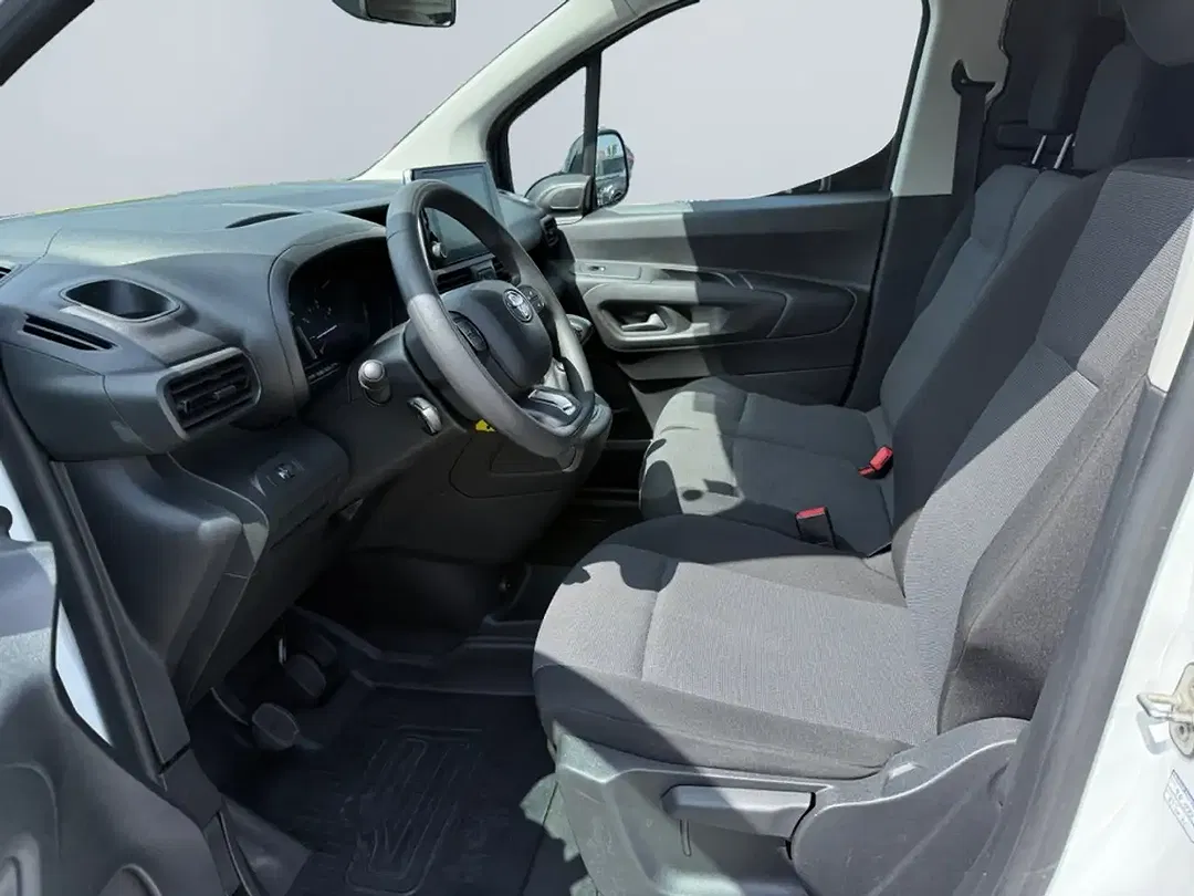 Toyota Proace City - Thumbnail 7