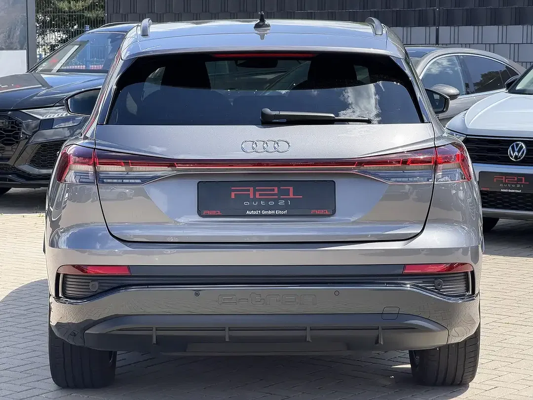 Audi Q4 e-tron - Thumbnail 10