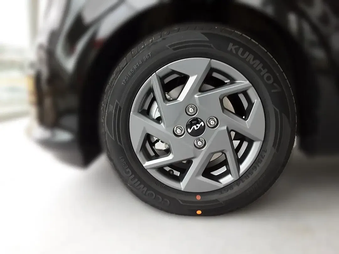 Kia Picanto - Thumbnail 6