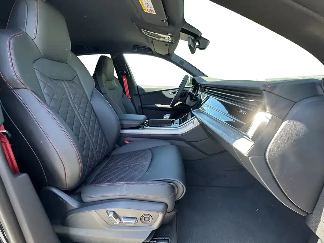 Audi Q8 - Thumbnail 9