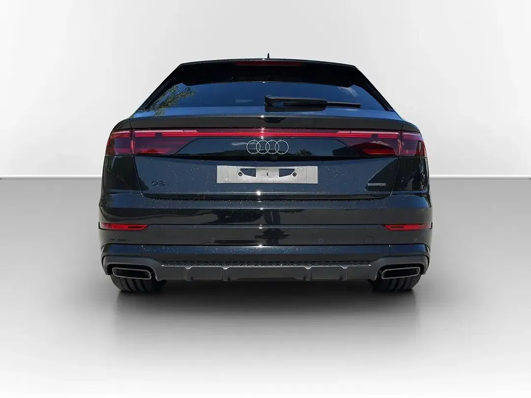 Audi Q8 - Thumbnail 5