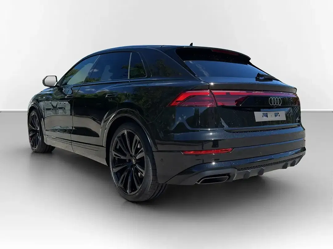 Audi Q8 - Thumbnail 6