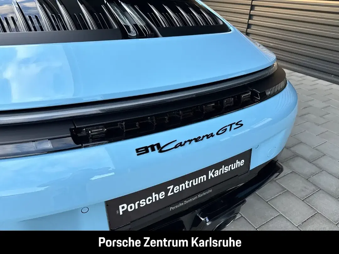 Porsche 992 - Thumbnail 10