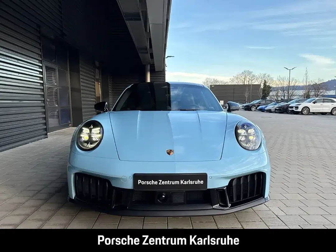 Porsche 992 - Thumbnail 4