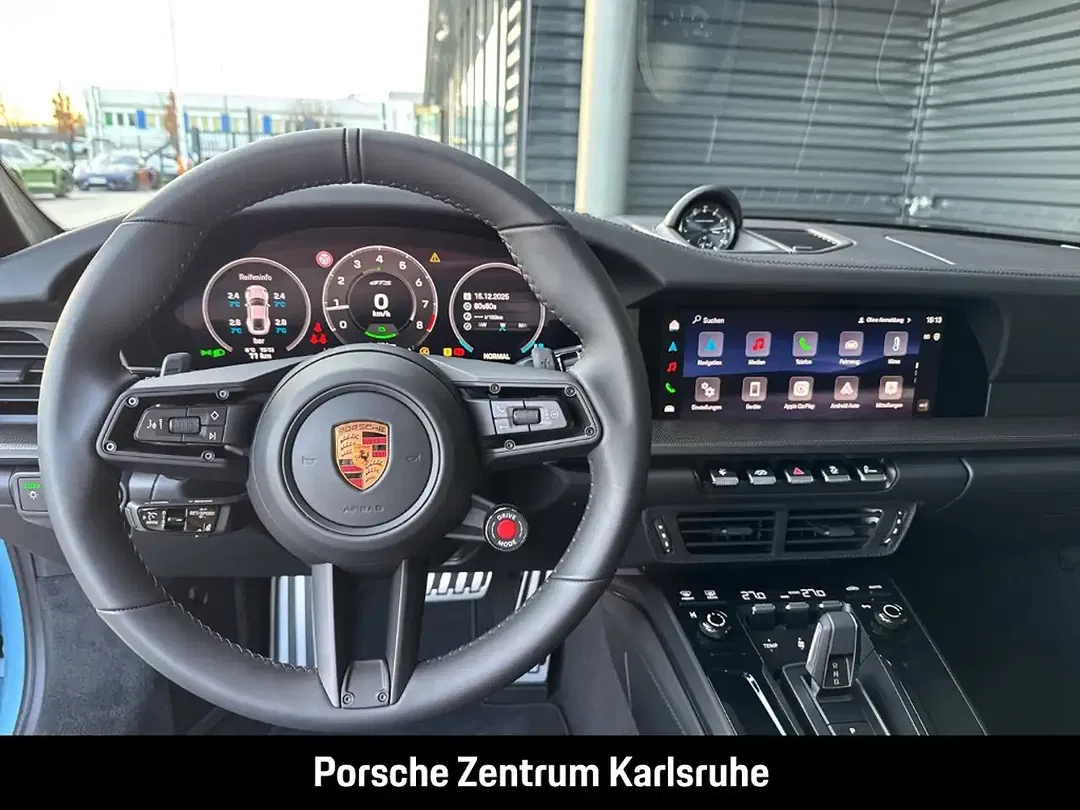 Porsche 992 - Thumbnail 9