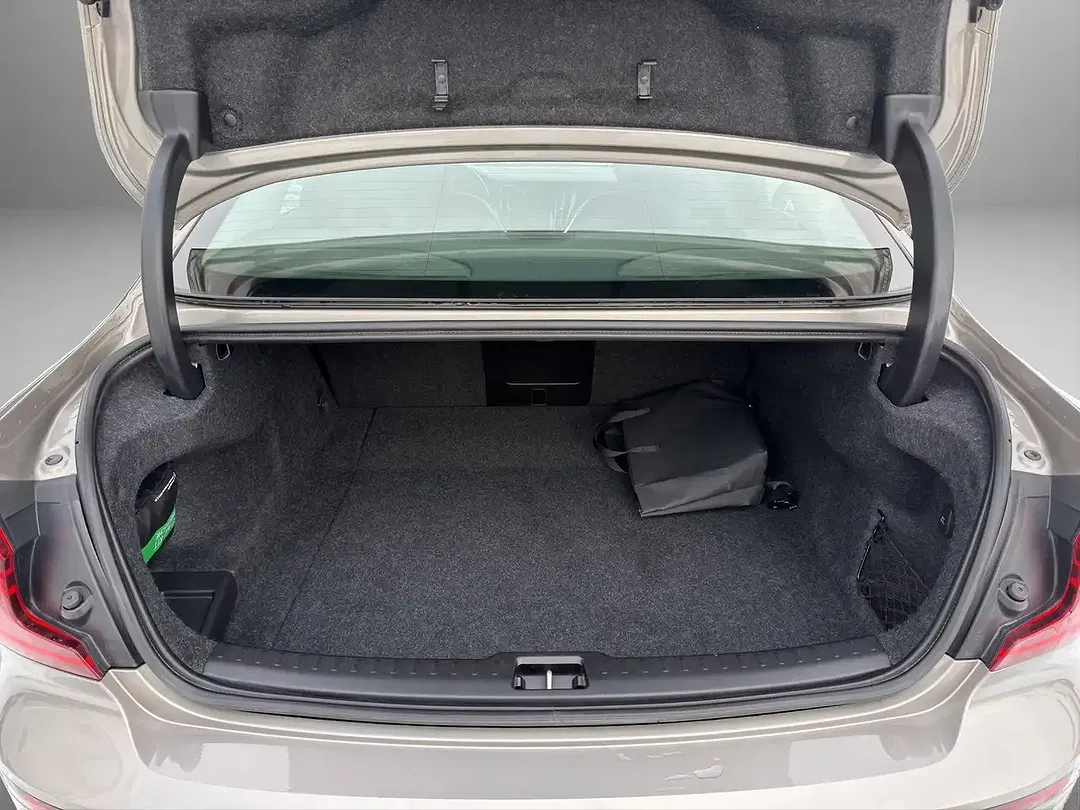 Volvo S60 - Thumbnail 5