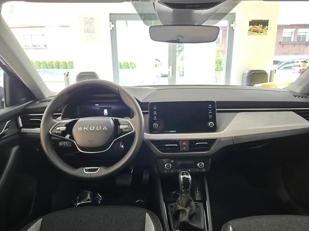 Skoda Scala - Thumbnail 12