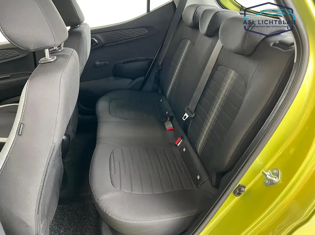 Hyundai i10 - Thumbnail 10