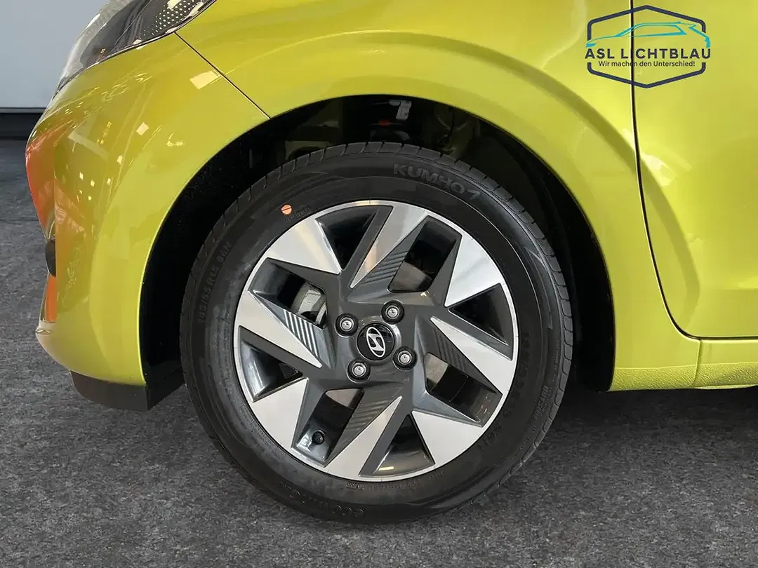 Hyundai i10 - Thumbnail 12