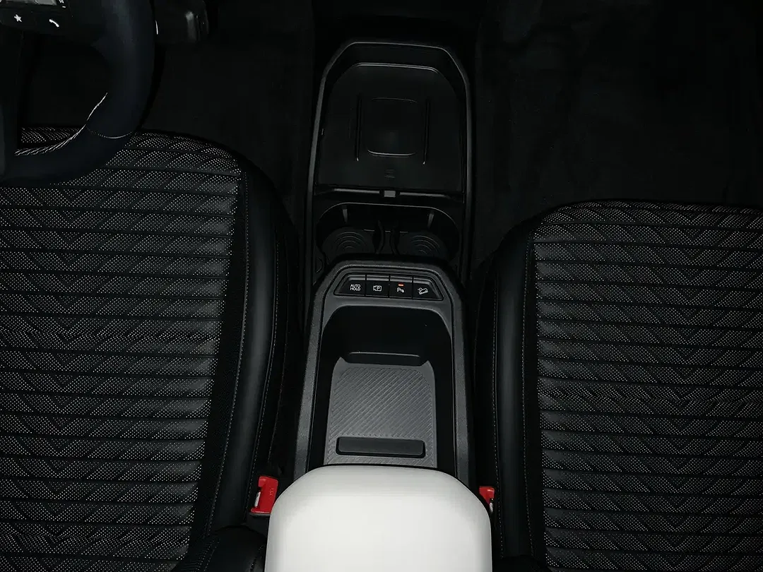 Kia EV4 - Thumbnail 14