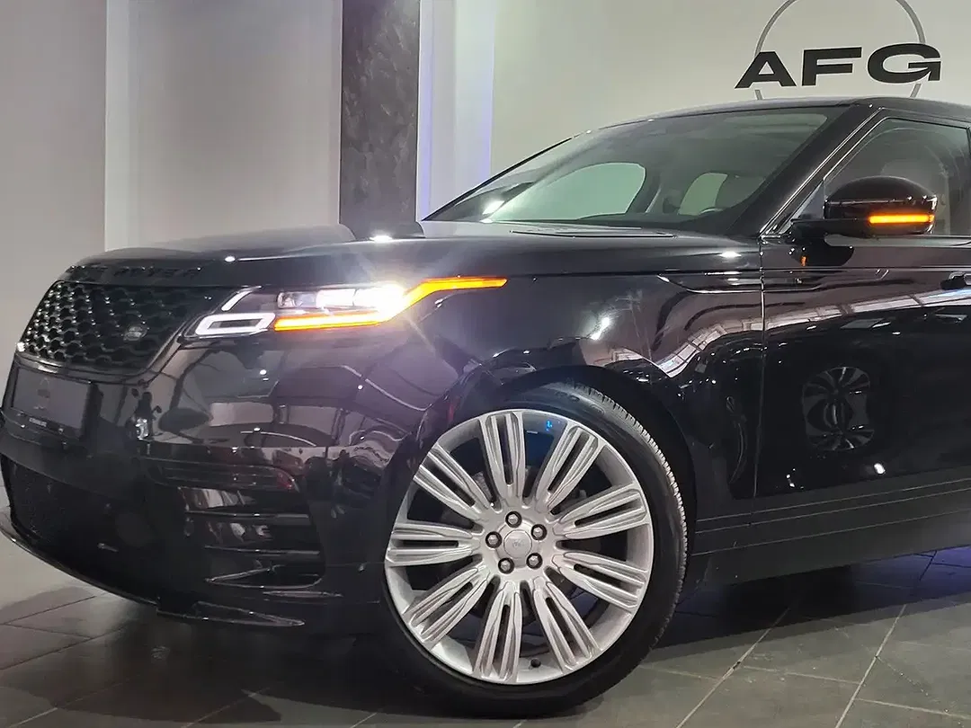 Land Rover Range Rover Velar - Thumbnail 9
