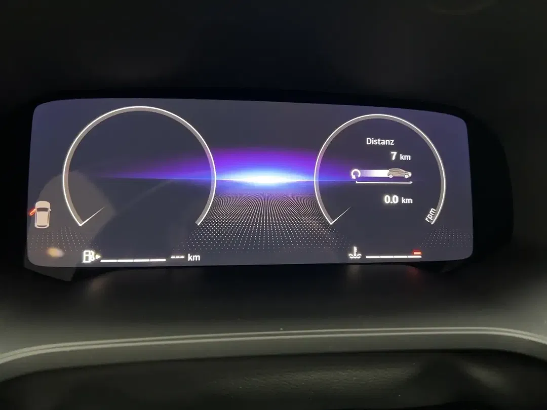 Renault Captur - Thumbnail 8