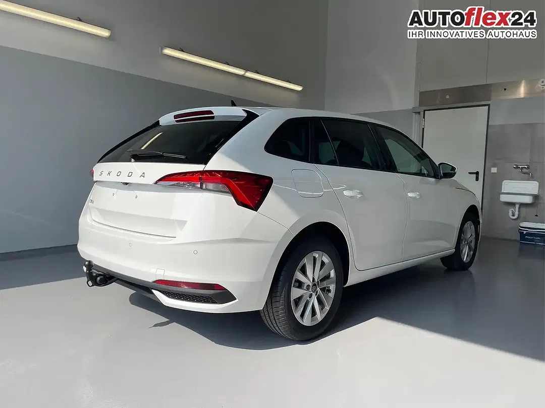 Skoda Scala - Thumbnail 3