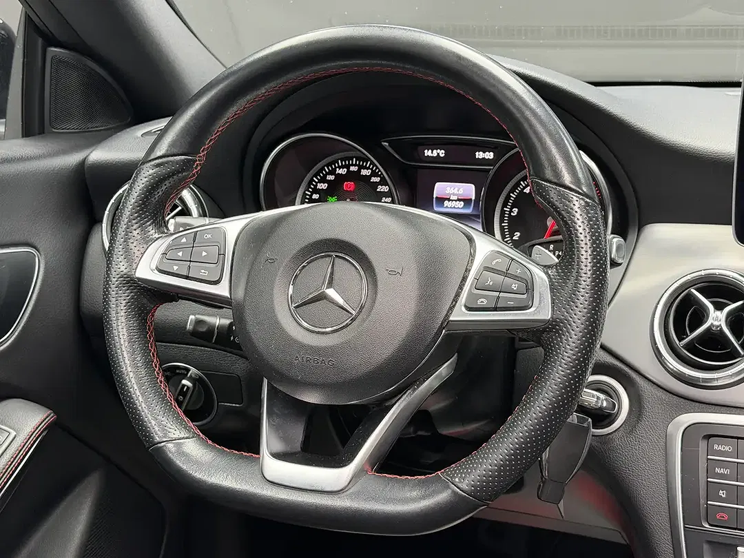 Mercedes-Benz CLA 180 - Thumbnail 12