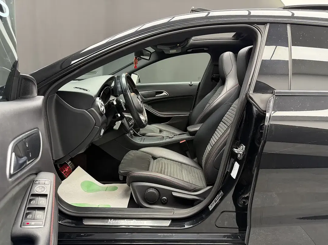 Mercedes-Benz CLA 180 - Thumbnail 8