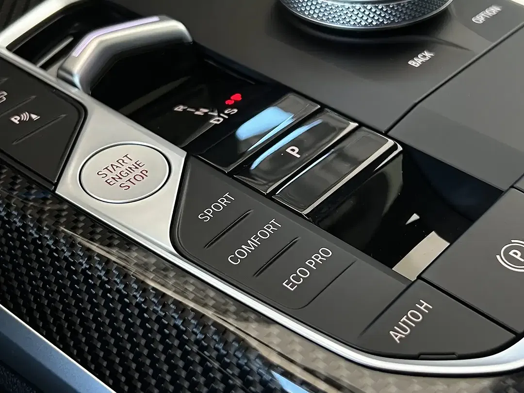 BMW 330 - Thumbnail 10