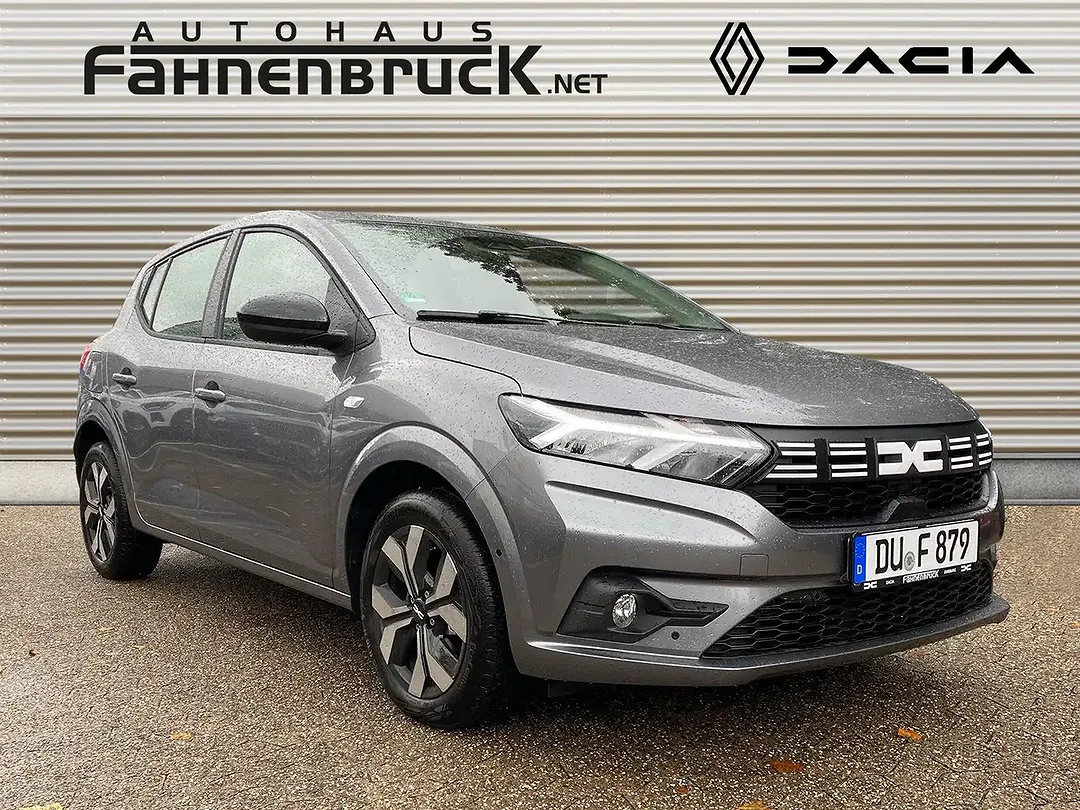 Dacia Sandero - Thumbnail 2