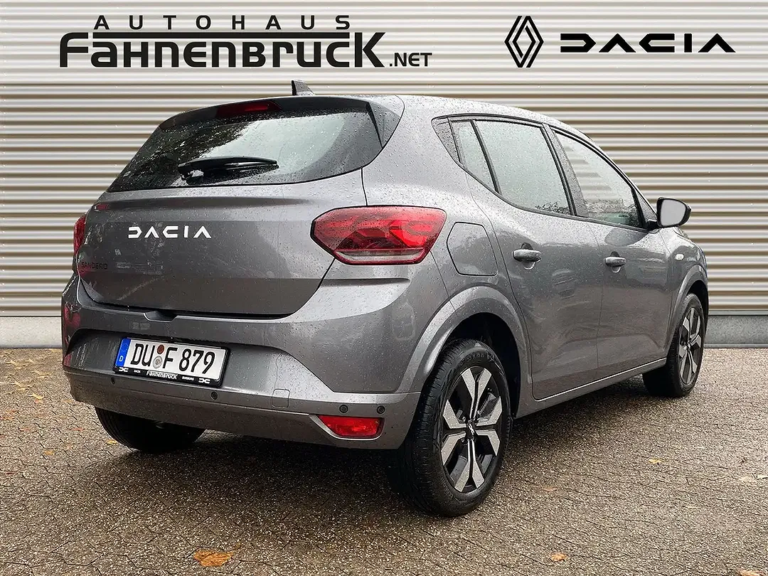 Dacia Sandero - Thumbnail 5