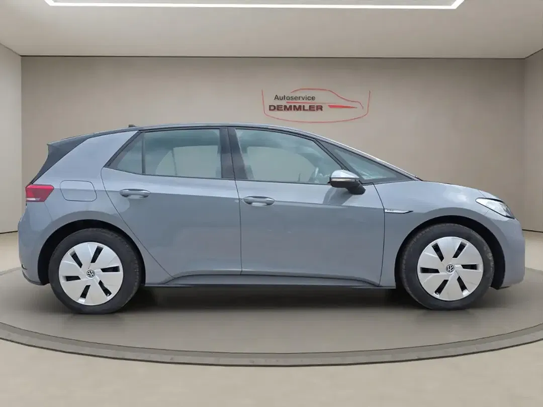 Volkswagen ID.3 - Thumbnail 4