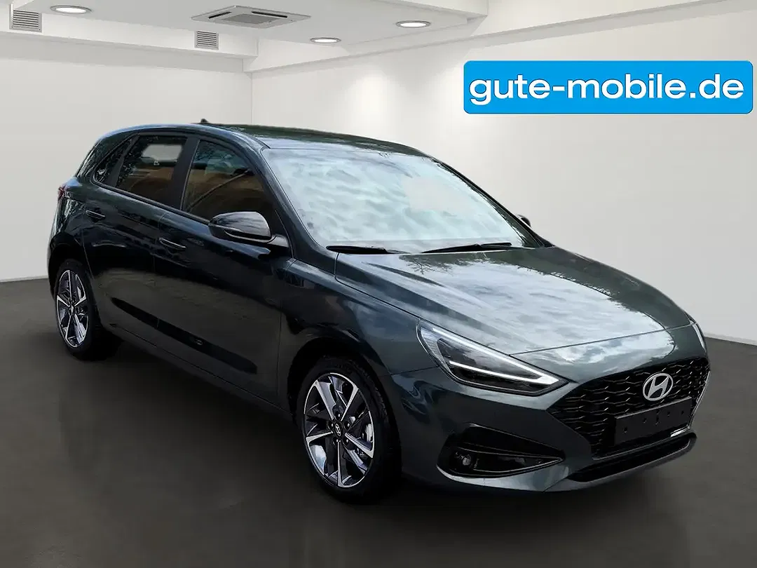 Hyundai i30 - Thumbnail 2