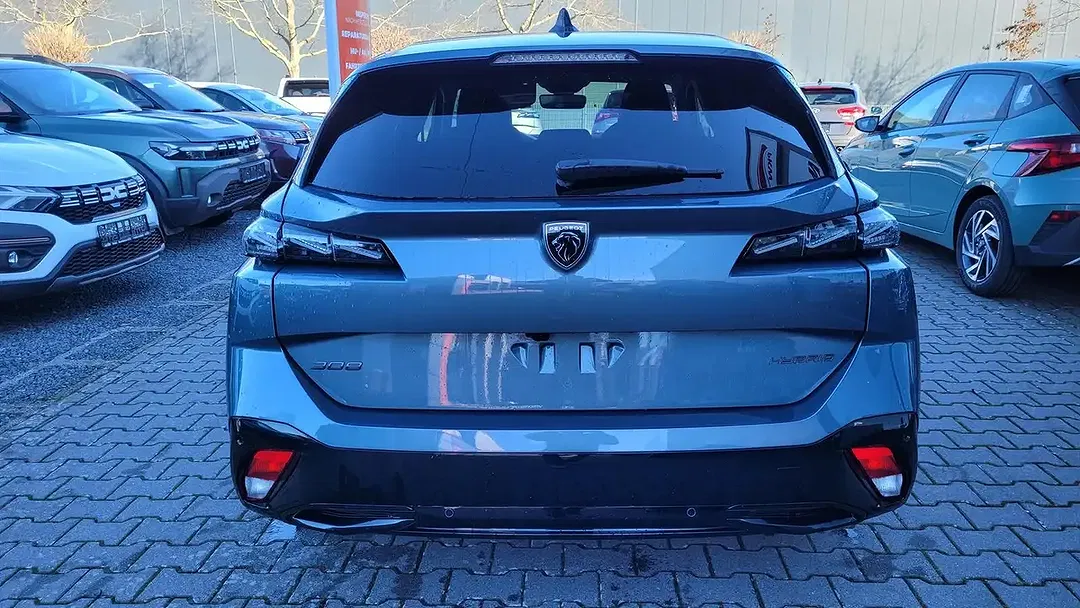 Peugeot 308 - Thumbnail 5