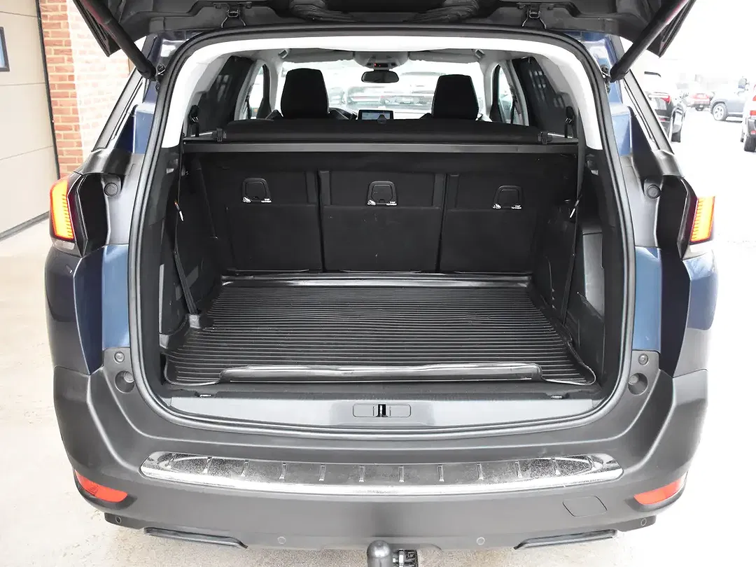 Peugeot 5008 - Thumbnail 11