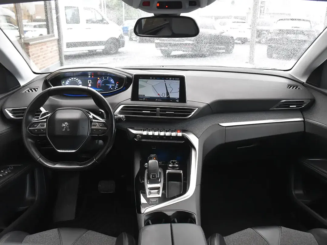 Peugeot 5008 - Thumbnail 15