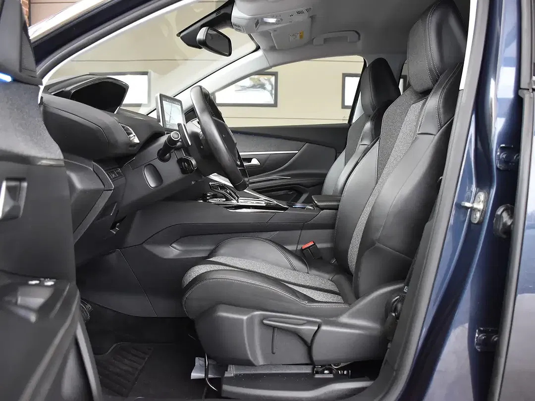 Peugeot 5008 - Thumbnail 17