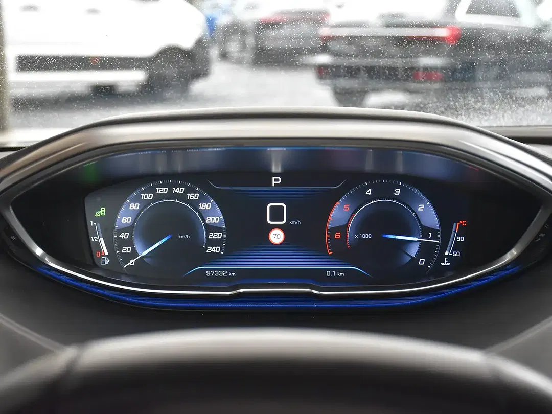 Peugeot 5008 - Thumbnail 21