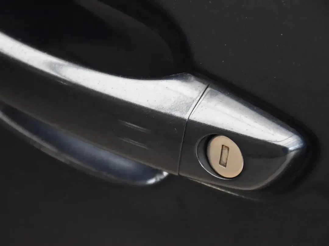 Peugeot 5008 - Thumbnail 36