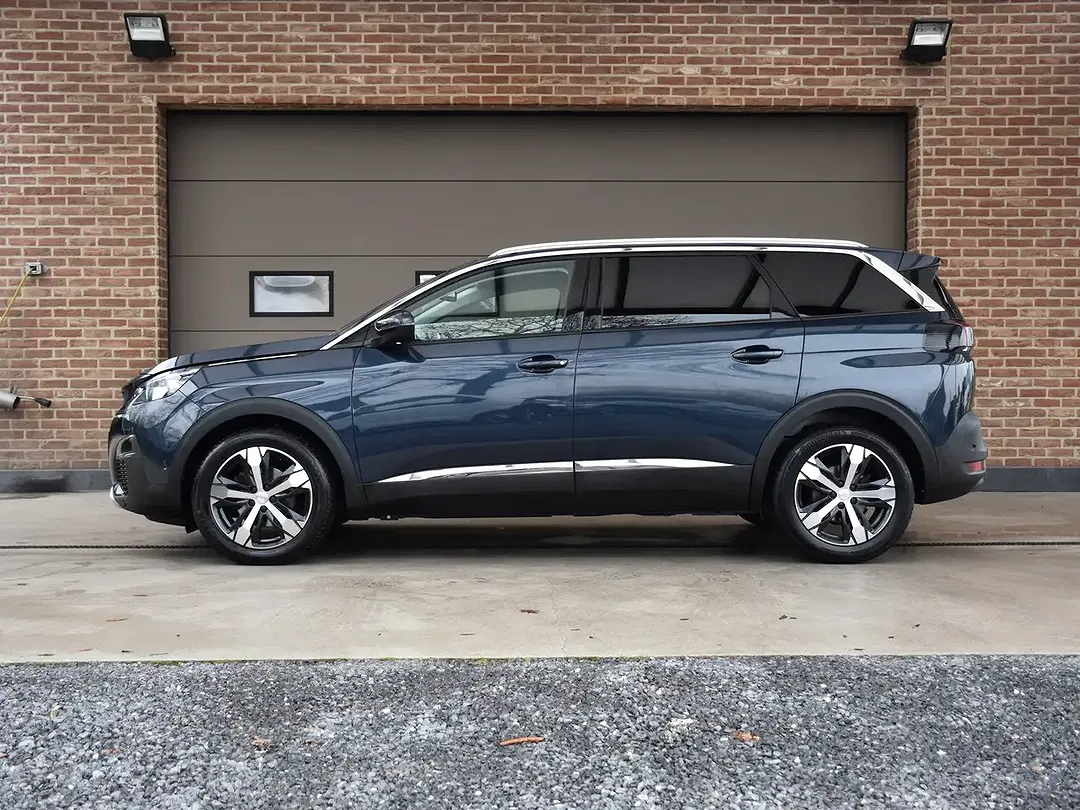 Peugeot 5008 - Thumbnail 4