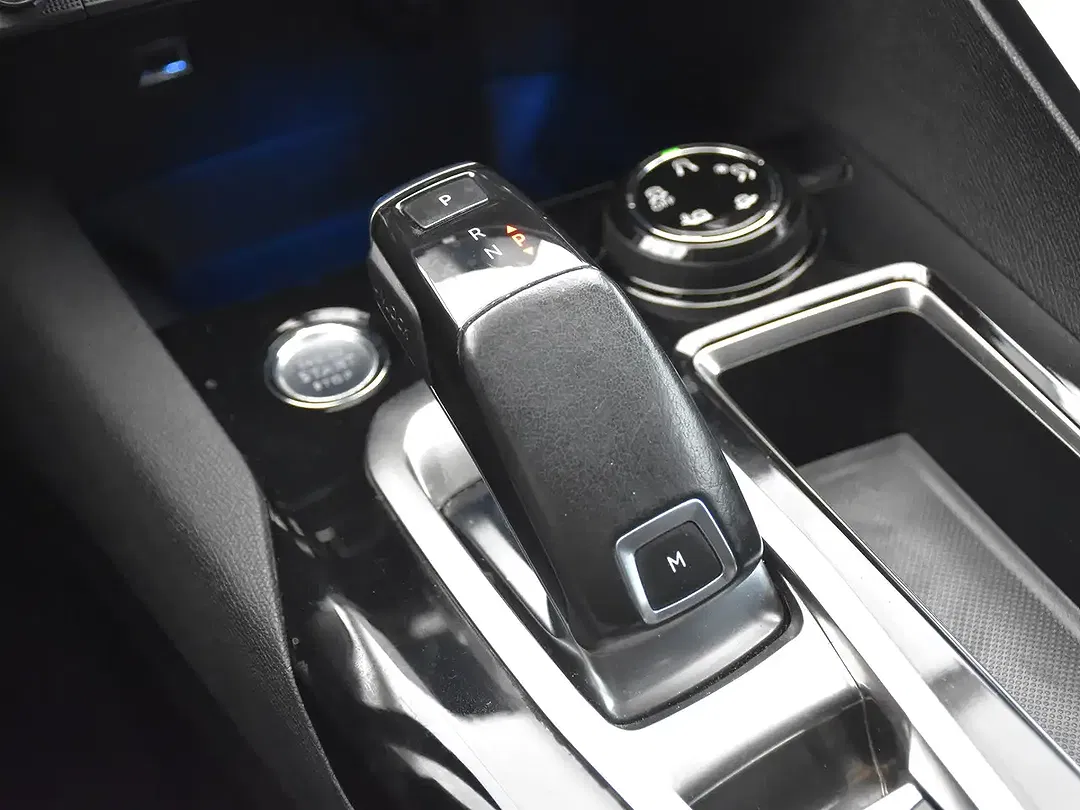 Peugeot 5008 - Thumbnail 45